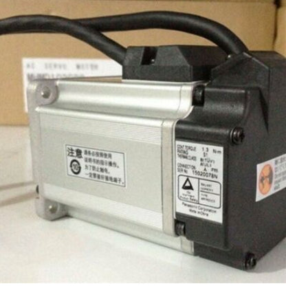 1Pcs Panasonic Servo Motor MSMD042G1C
