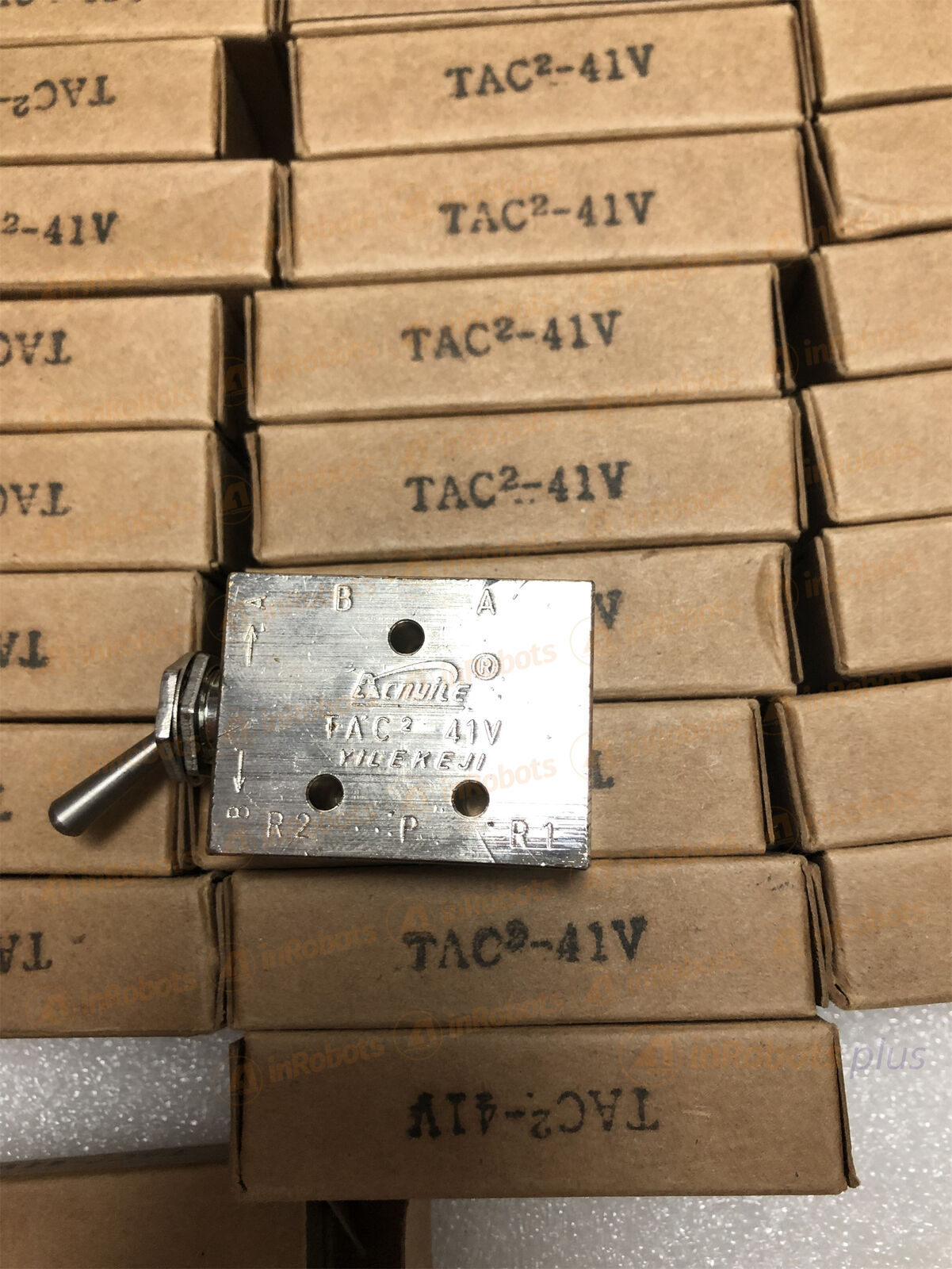 1X TAC2-41V 2-Position Pneumatic Knob Switch Valve - KOEED
