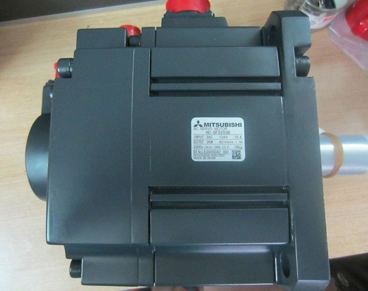 Mitsubishi HC-SFS203B used servo motor - MITSUBISHI