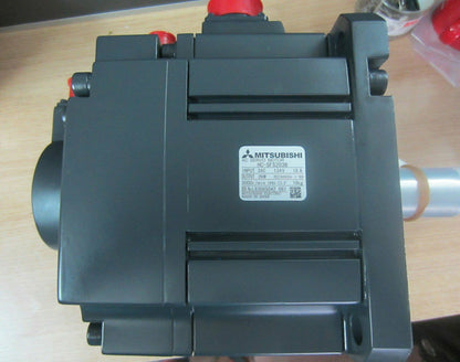 Mitsubishi HC-SFS203B used servo motor - MITSUBISHI