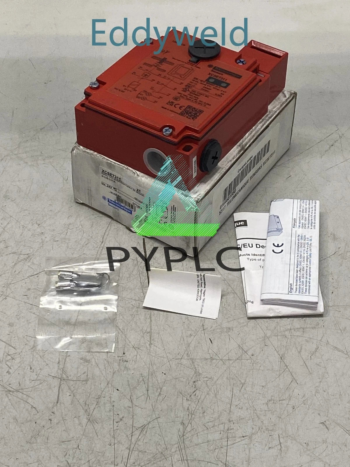 1Pc XCSE7311 1PC Schneider Electric XCSE7311 Safety Switch Telemecanique