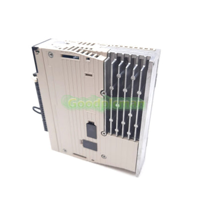 1Pcs Yaskawa servo driver SGDV-R90A01B002000