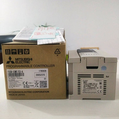 1PCS Mitsubishi FX3U-32MT/ES-A FX3U32MTESA In Box - Free Shipping *TT