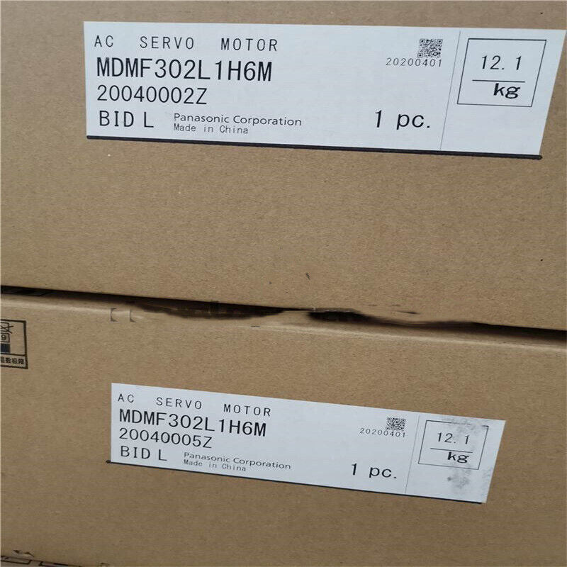 1PC Panasonic MDMF302L1H6M AC Servo Motor In Box ping
