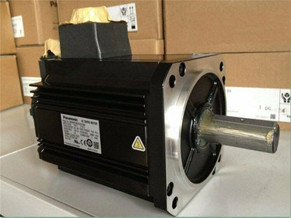 1PC Panasonic MDMF302L1G6M AC Servo Motor In Box ping