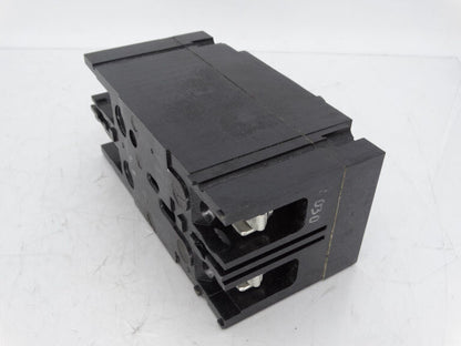 General Electric Ted124030wl Circuit Breaker, High-Performance Circuit Protection, 120V, 10A, 1200A Break Capacity,Compact Design, Easy Installation - GENERAL ELECTRIC