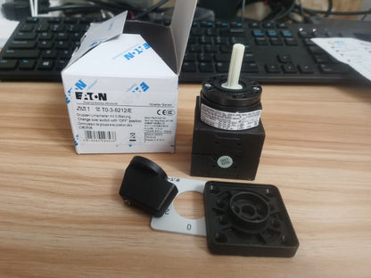 new 1PCS Eaton Moeller T0-3-8212/E Switch - EATON MOELLER