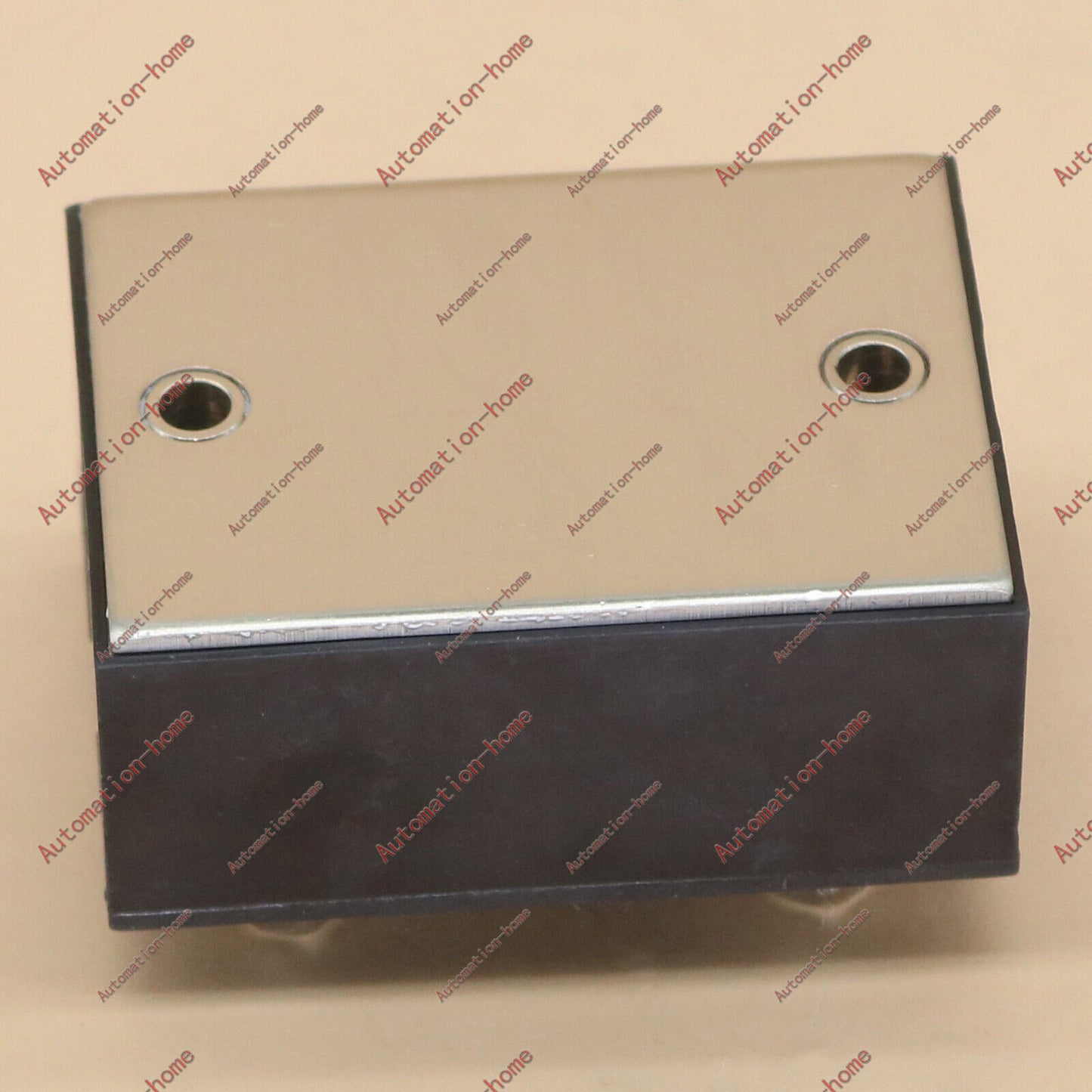 1PCS  IXYS Power Module Supply VUO105-16NO7 Free Shipping