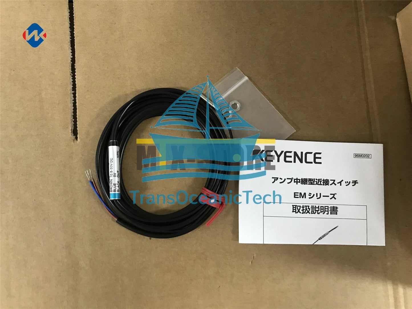 1pcs Keyence ones Proximity Sensor EM-005 EM005