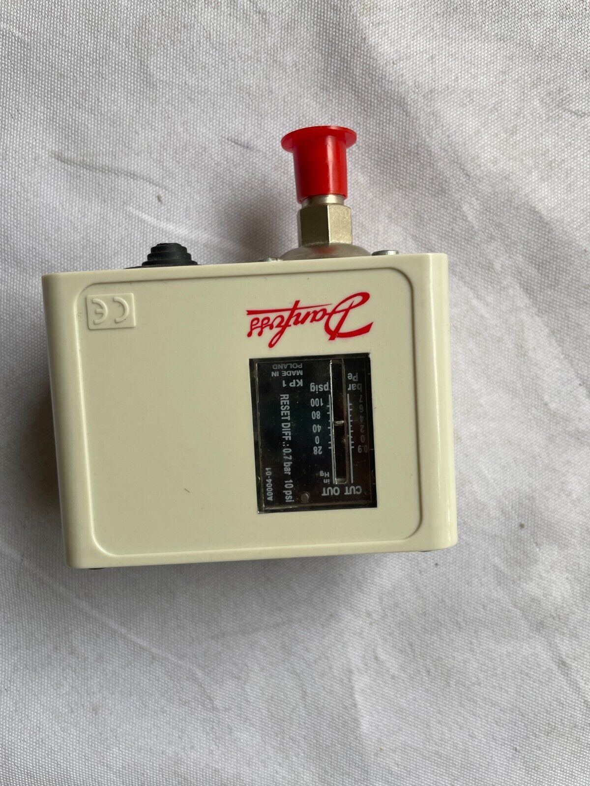 new Manual reset KP1 060-1103 Danfoss Pressure controller Pressure switch 1 order