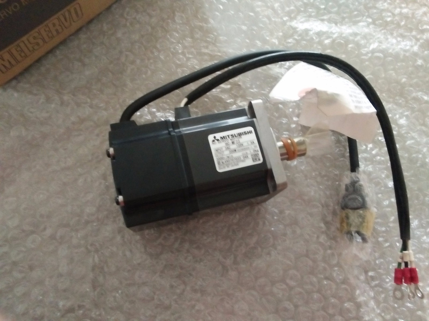 & MITSUBISHI AC SERVO MOTOR HC-MF23 HCMF23