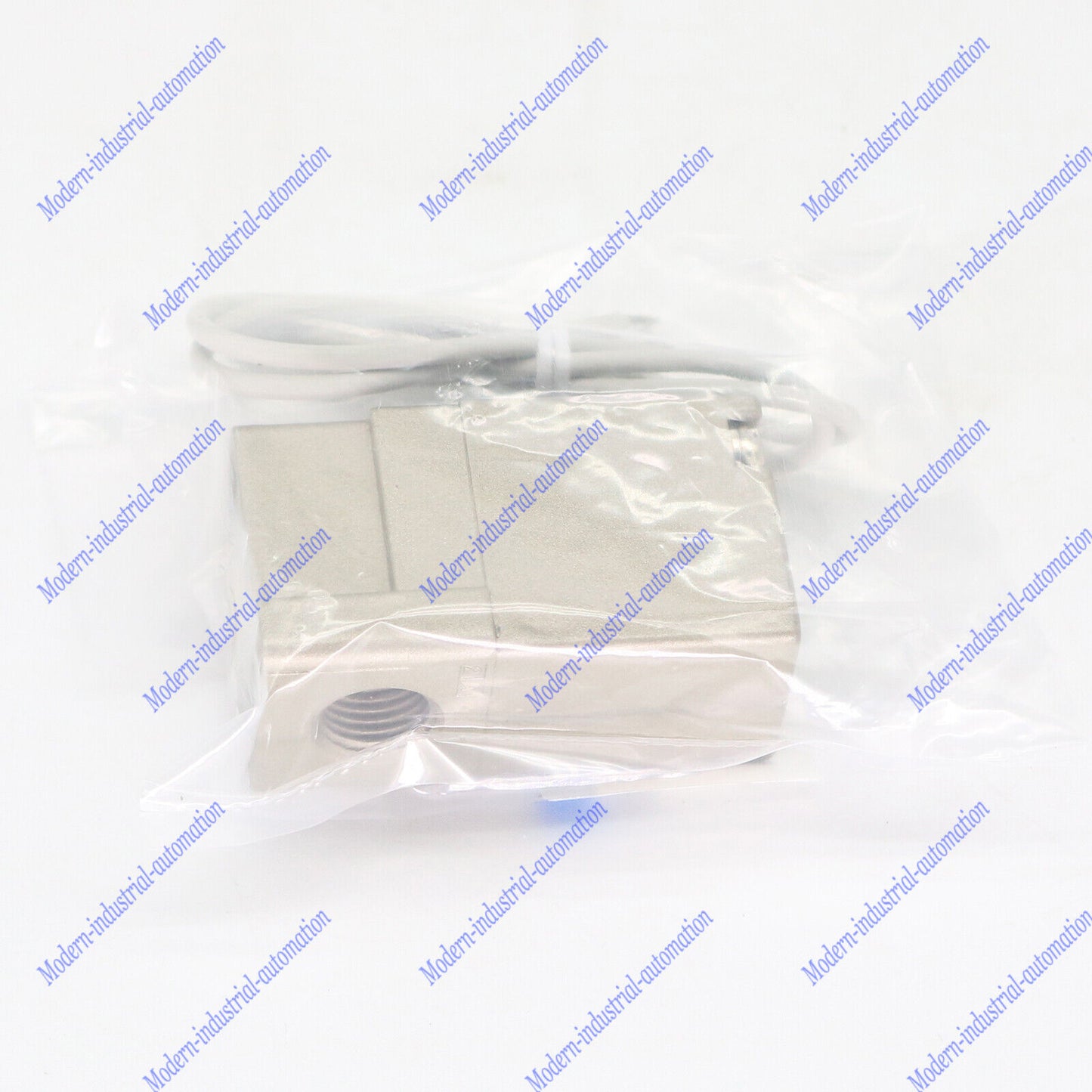 1PCS SMC VT301-025G Solenoid Valve - SMC