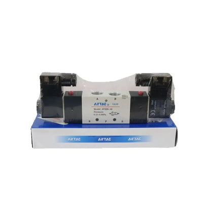 1PCS  AirTAC 4V32010C 4V320-10 AC110V Solenoid Valve  Free Ship