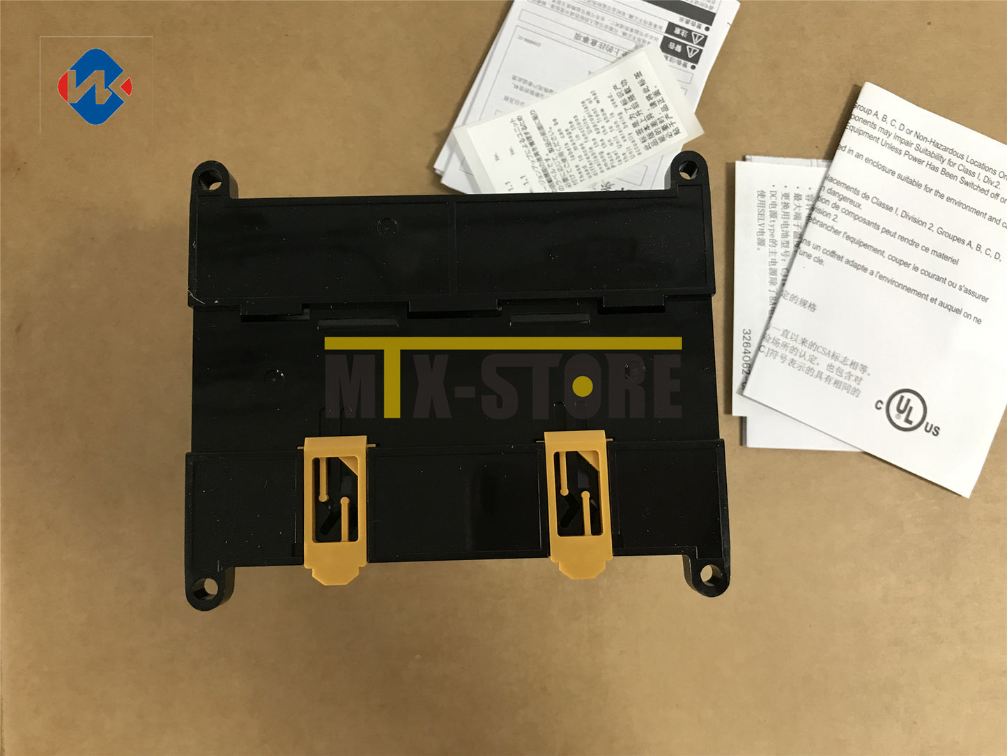 new 1PCS OMRON PLC CP1L-EL20DT1-D