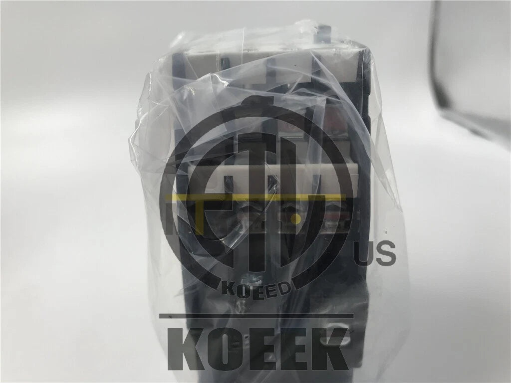 1pcs Chint CJX1-9/22 AC contactor two open two closed 220V 3TB40 9A