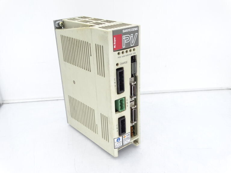 SANYO PV1C015MXXXC00 SERVO DRIVE SANYO