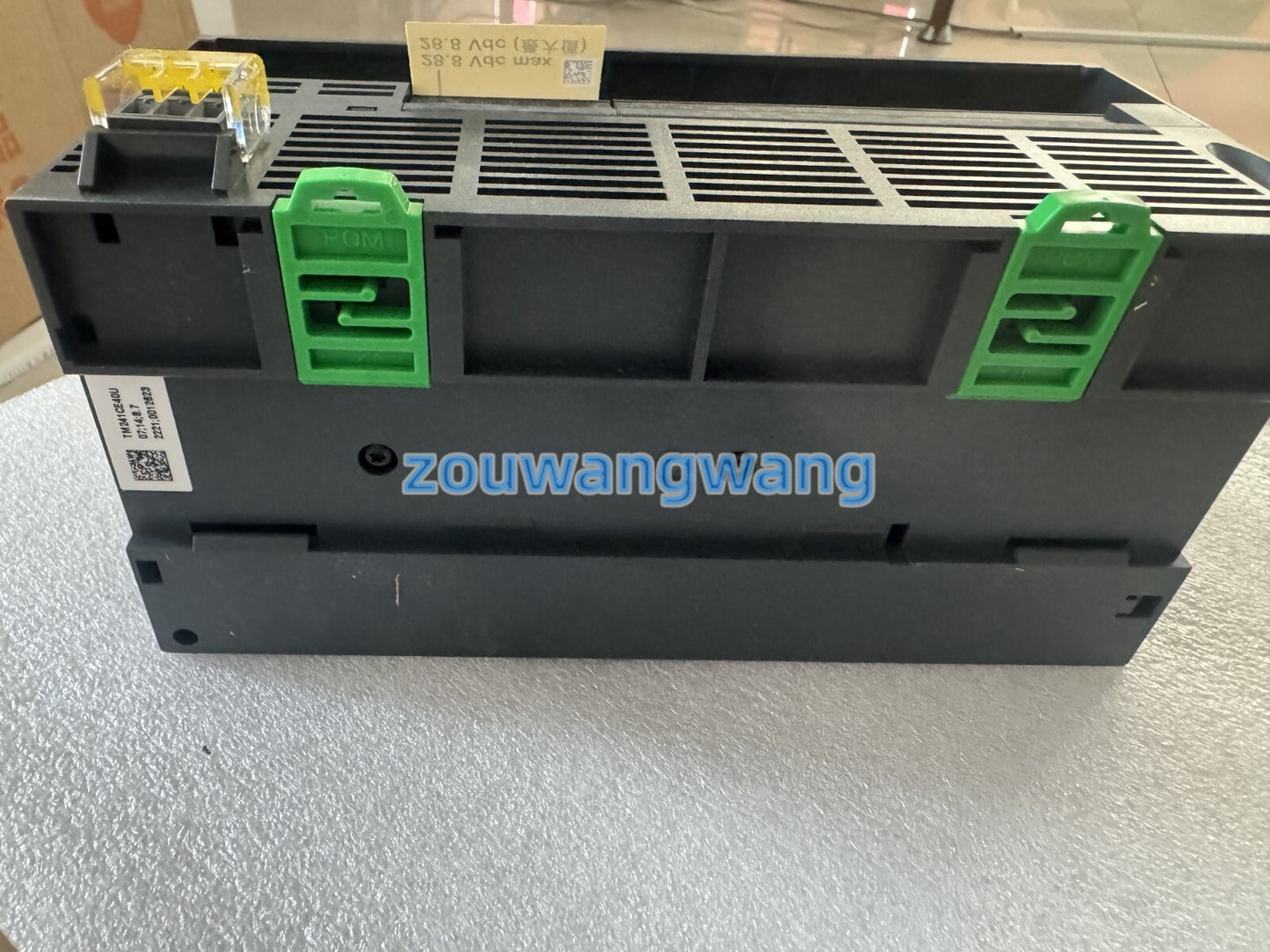 new TM241CE40U programmable logic controller module for fast deli