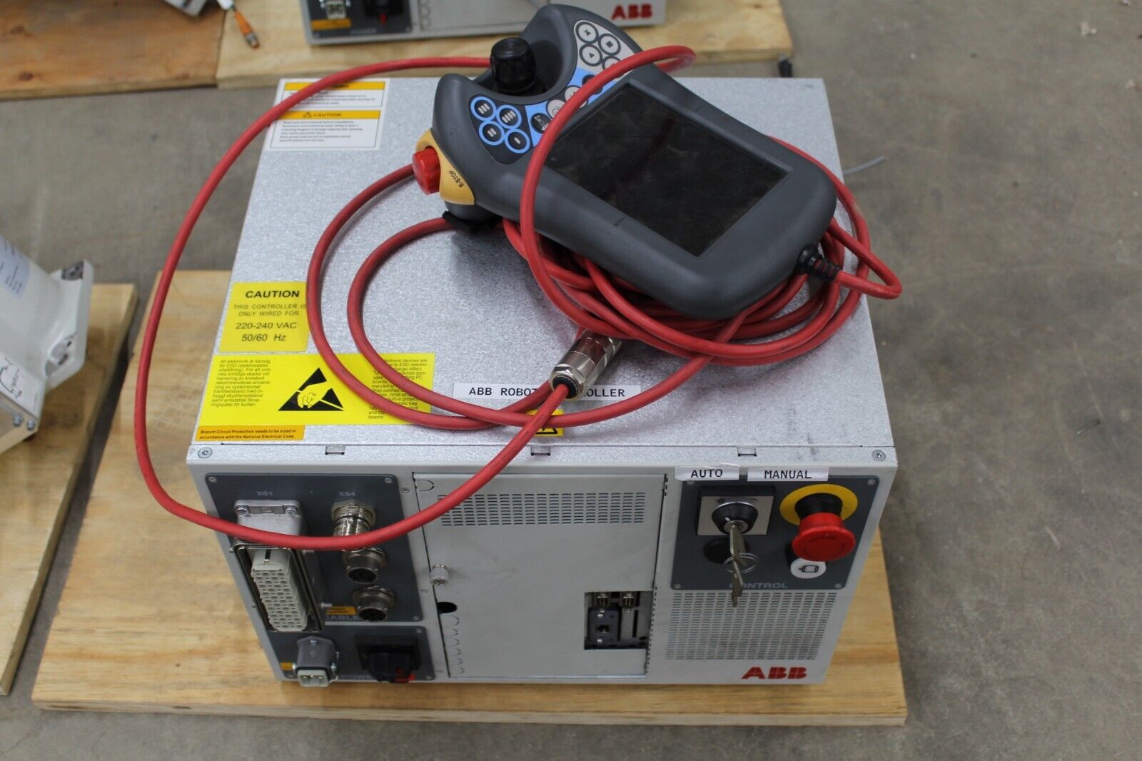 used ABB Robot IRB910SC-3/0.65 IRC5 Controller and Teach Pendant - ABB