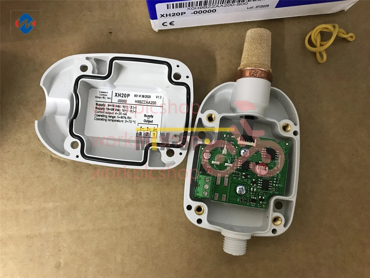1pcs DIXELL Humidity Sensor XH20P-00000
