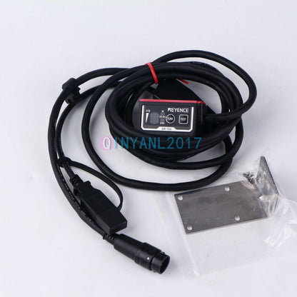 new ONE KEYENCE SR-700 Code Reader - KEYENCE