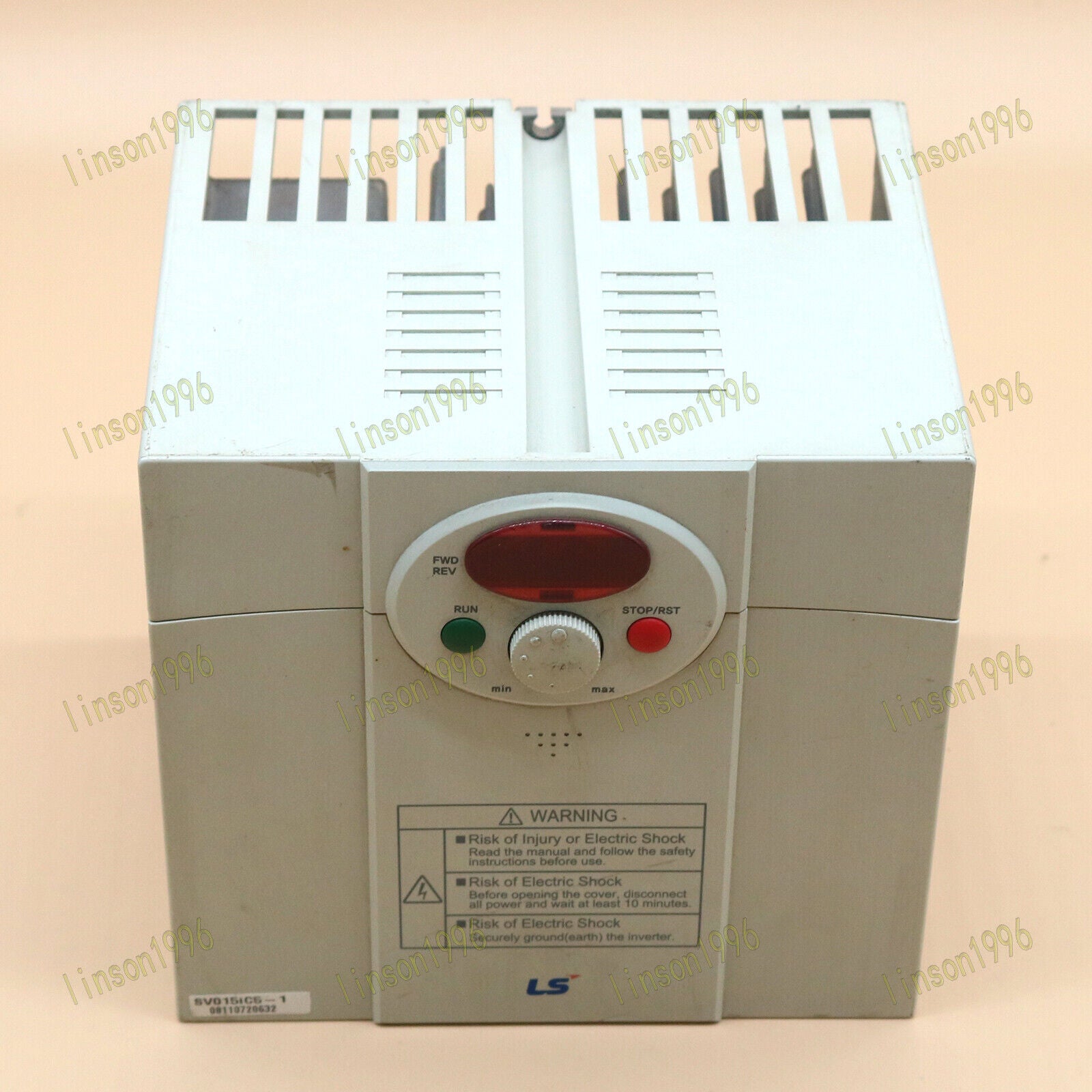 used One  LS SV015iC5-1 220V 1.5KW Inverter LS