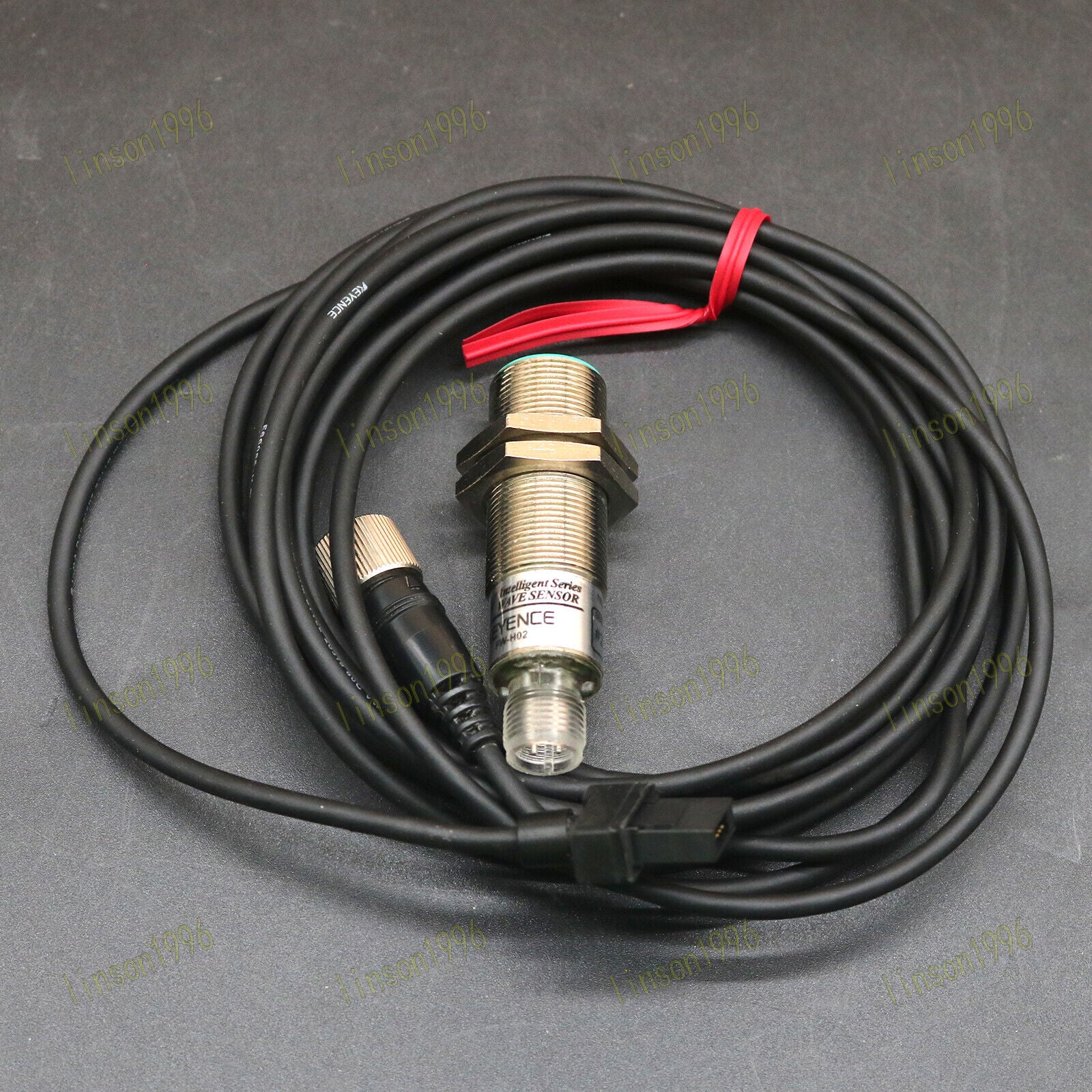 Keyence Ultrasonic Sensor in Box - New Model FW-H02 - KEYENCE