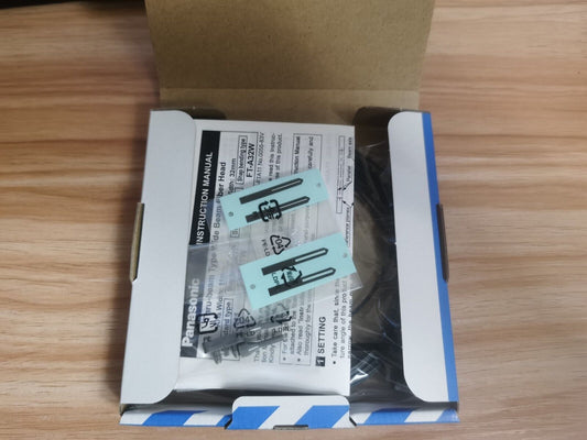 1PC  Panasonic FT-A11 UFTA11 Fiber Optic Sensor In Box  Free Ship