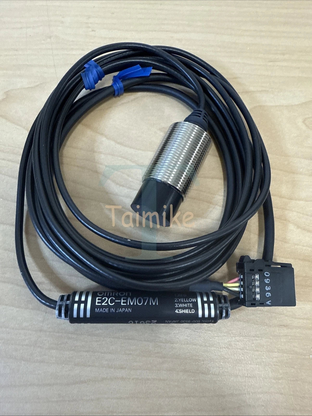 ! Omron E2C-EM07M Proximity Switch Sensor