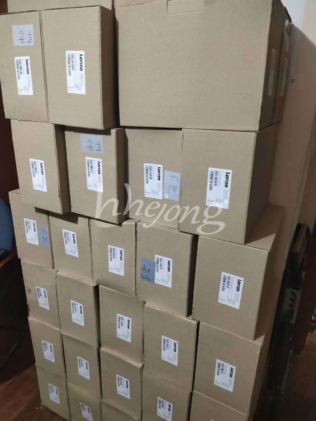 LENZE Servo Drive Inverter EVS9323-EI - LENZE