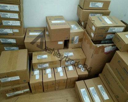 new 1PC YASKAWA AC SERVO MOTOR SGMAH-A3AAA21
