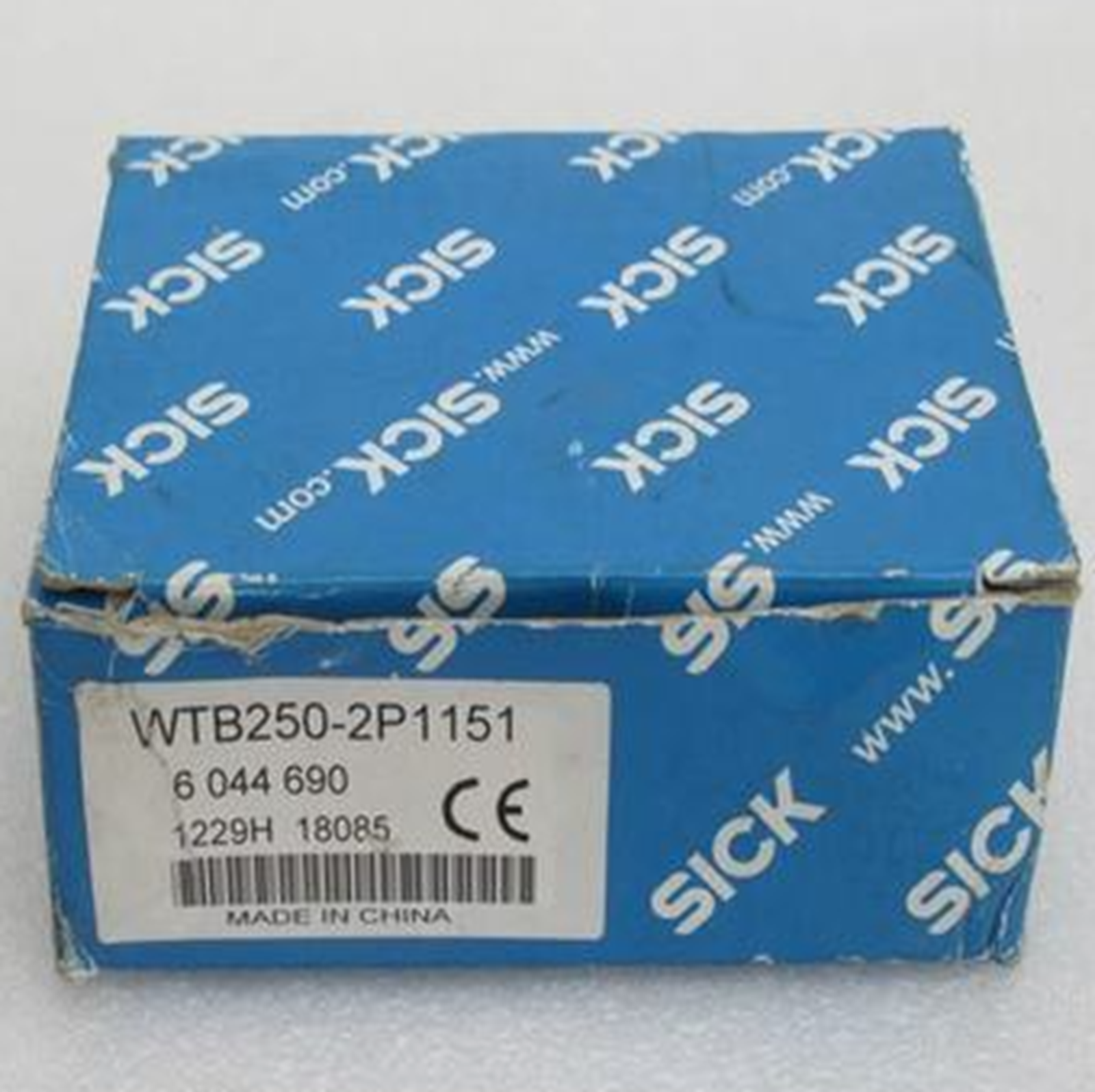 SICK WTB250-2P1151 Photoelectric Sensor