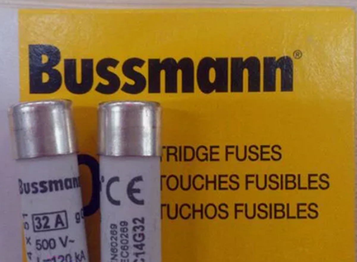 new 5PCS/ In Box BUSSMANN C14G32 Fuse Solar 32A 500VAC