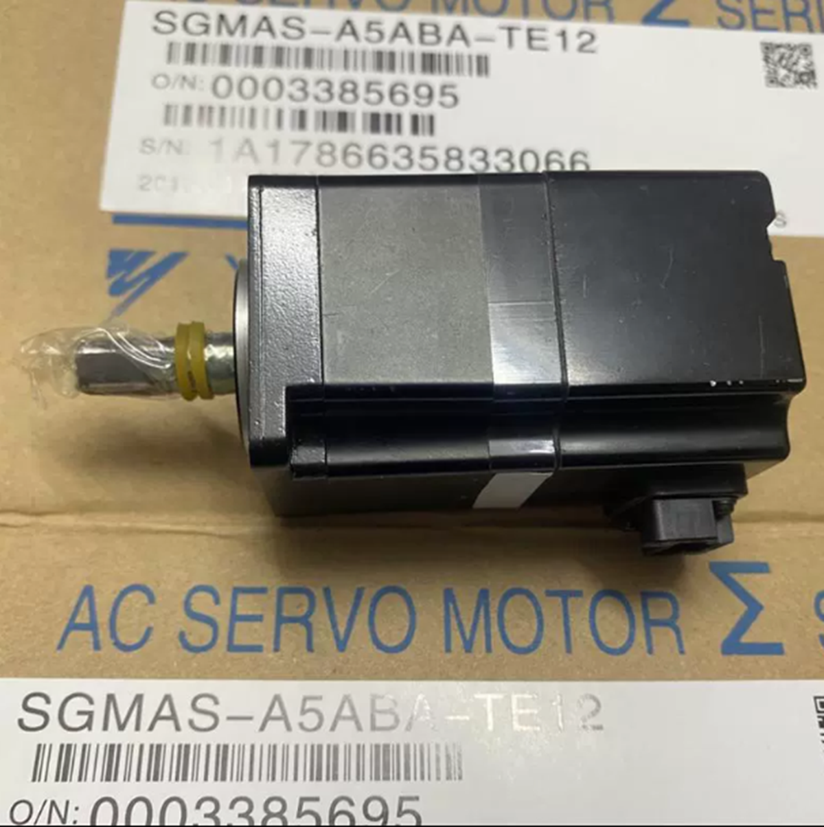 Yaskawa SGMAS-A5ABA-TE12 - YASKAWA