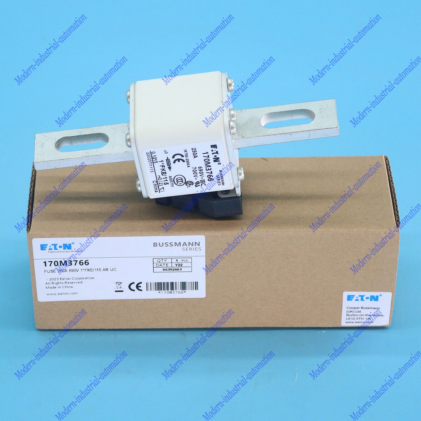 new 1PC BUSSMANN 170M3766 250A 690V FUSE - BUSSMANN