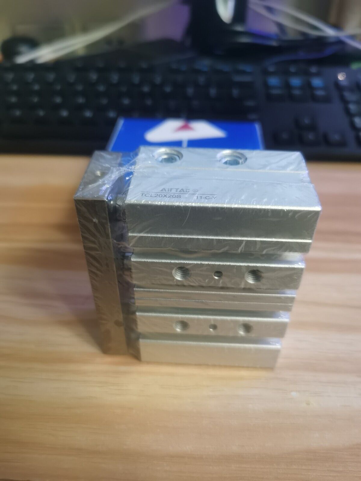 new 1PCS AirTAC TCL20X20S Cylinder - AIRTAC