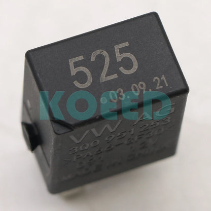1PCS 3Q0951253 12V Power Relay 4Pins