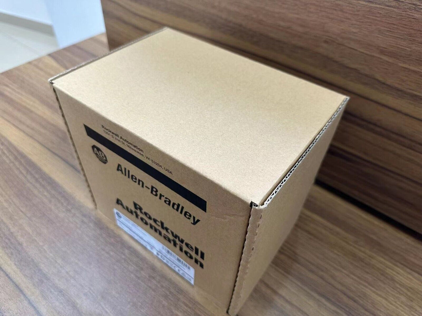 Allen Bradley Series A CompactLogix 5370 Ethernet Controller L27ERM-QBFC1B - ALLEN BRADLEY