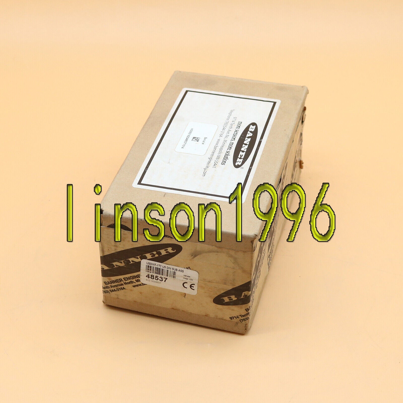 One BANNER Safety Light Curtain Controller - BANNER