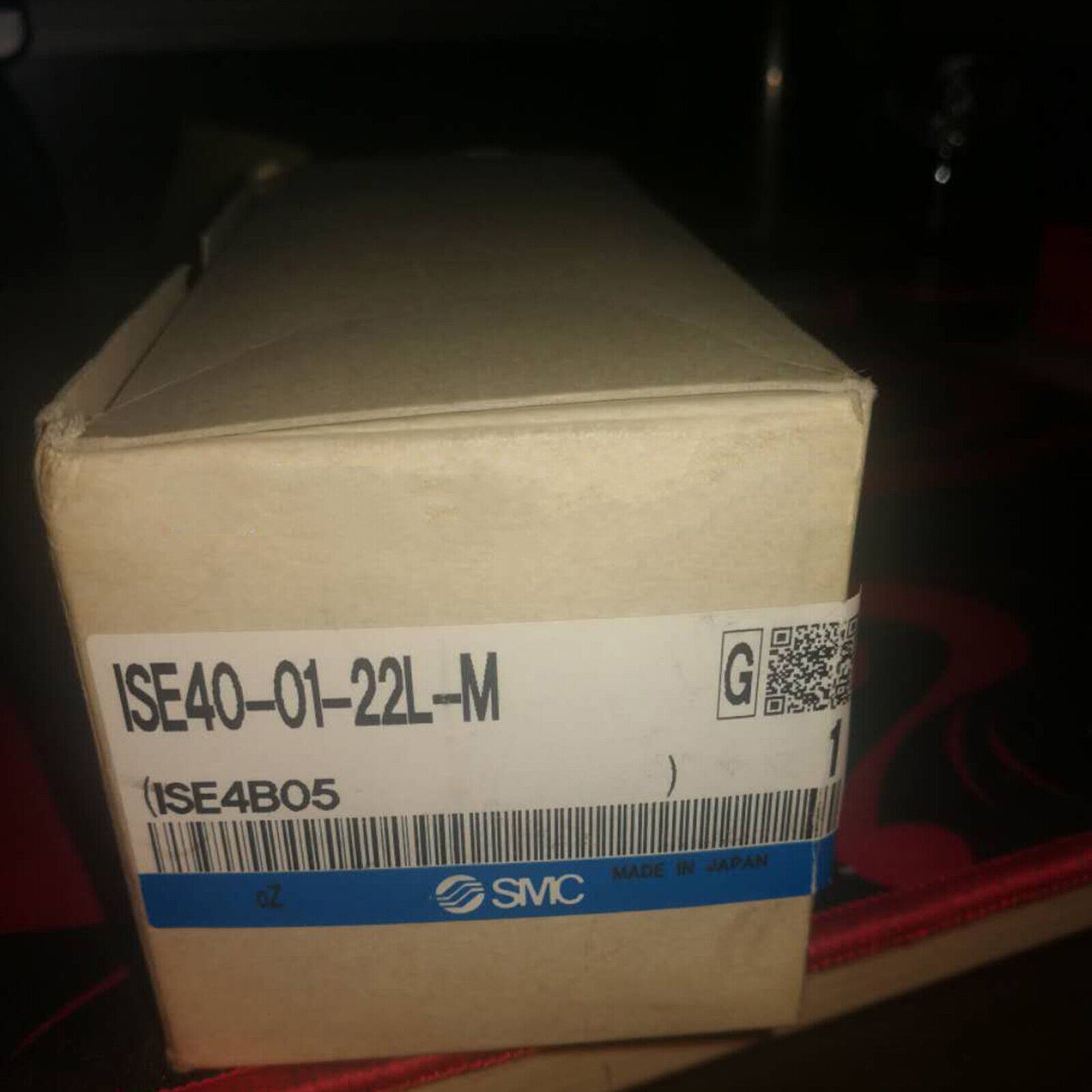 ONE SMCigital Pressure Sensor ISE40-01-22L-M - SMC