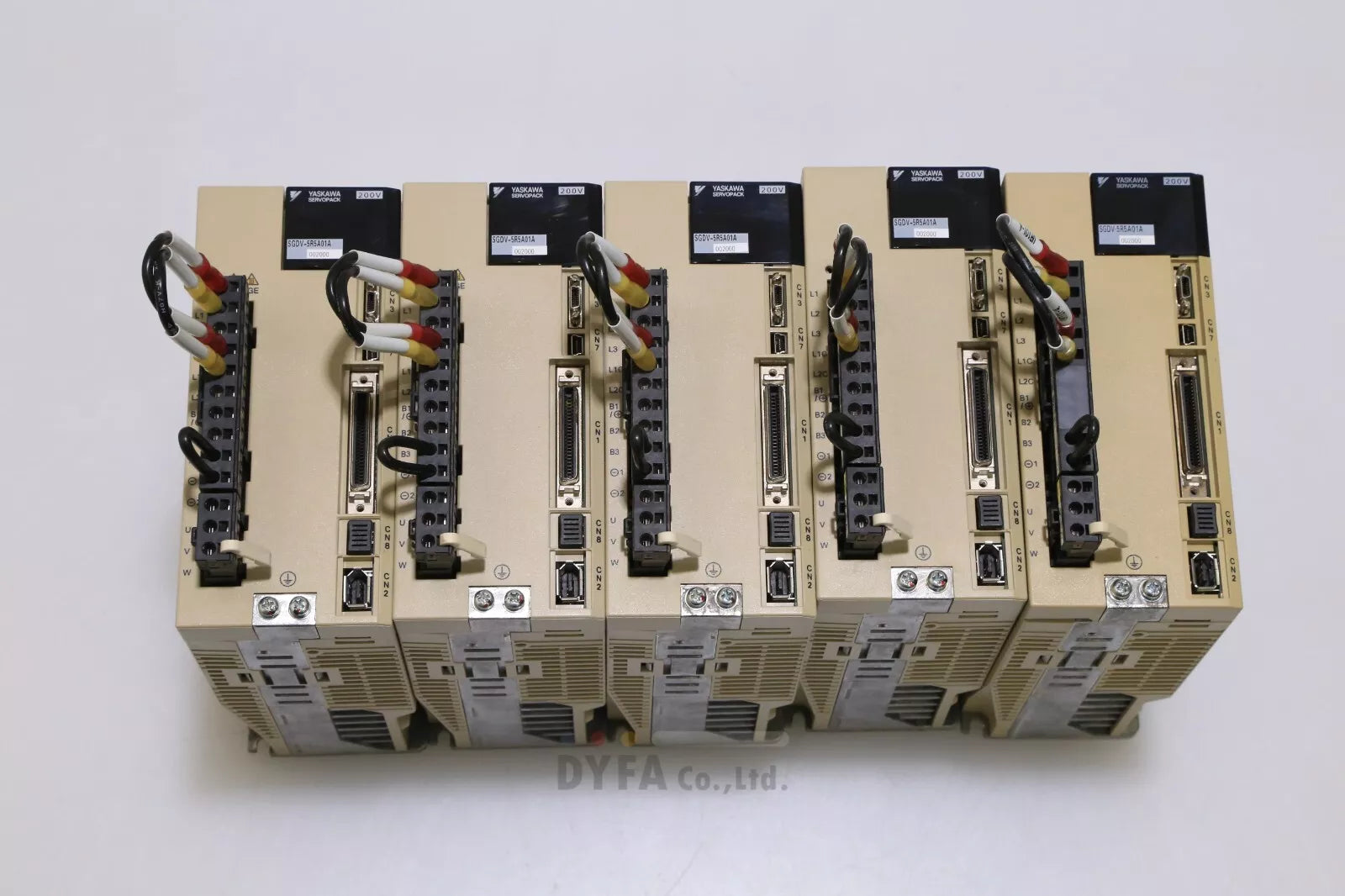 Yaskawa SGDV-5R5A01A002000 AC Servo Drive New - YASKAWA
