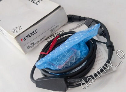 KEYENCE SR-710 Barcode Reader Fast - KEYENCE