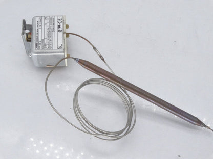 JUMO 602021/0002 Temperature Controller - JUMO