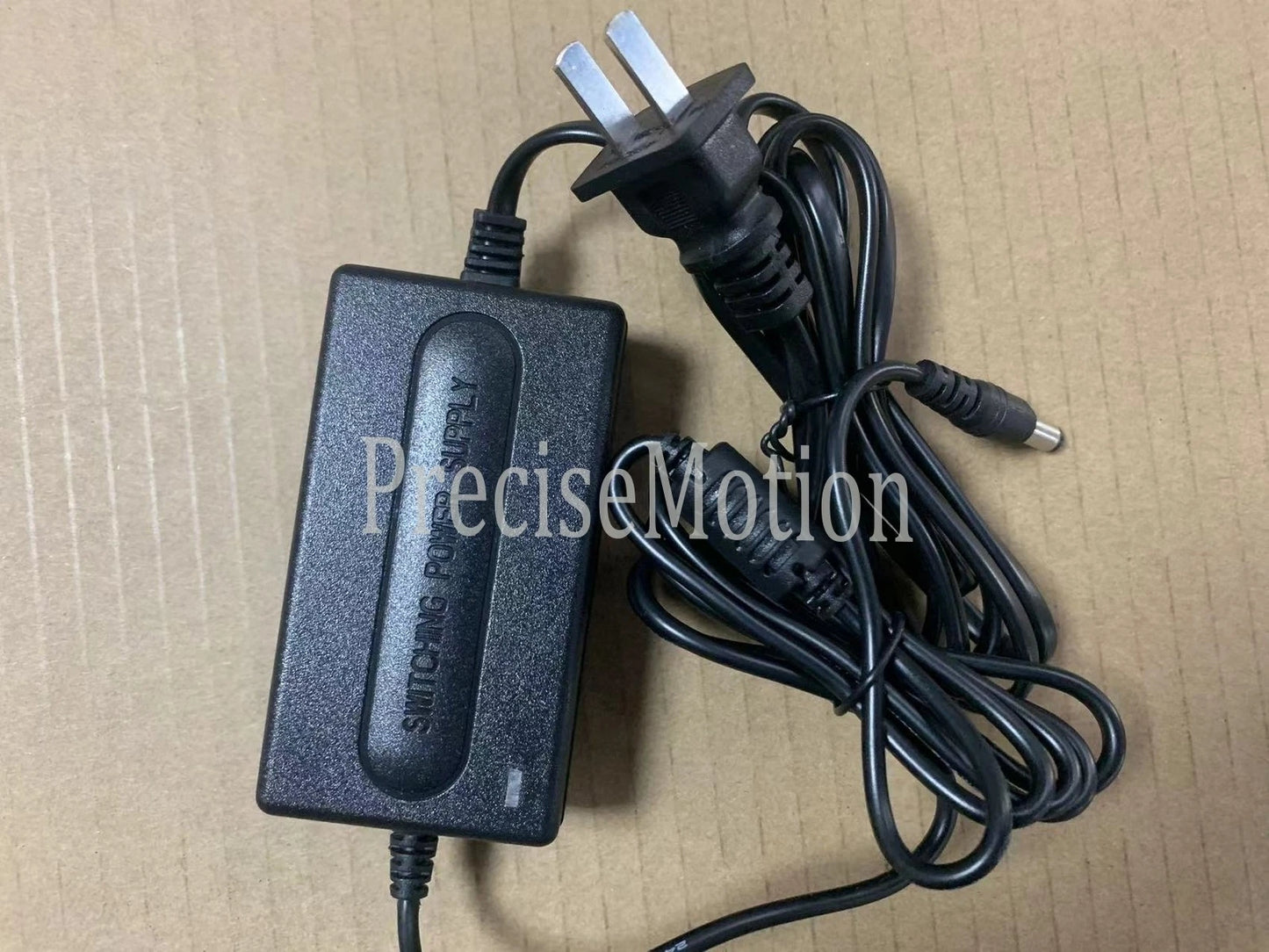AKAI Professional XR10, XR20 drum machine power adapter