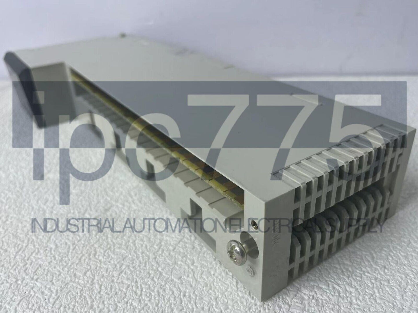 Schneider Modicon Quantum 140DAI74000 230 VAC Module - SCHNEIDER