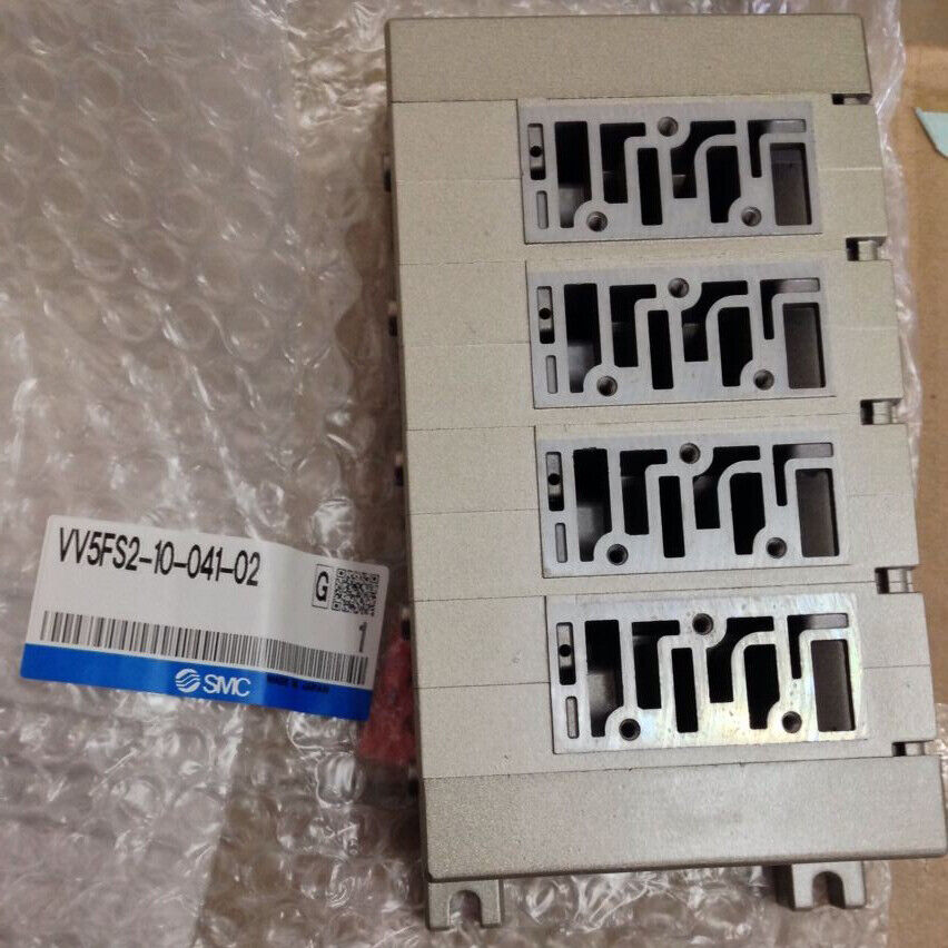 ONE SMC Solenoid Valve Base VV5FS2-10-041-02 - SMC