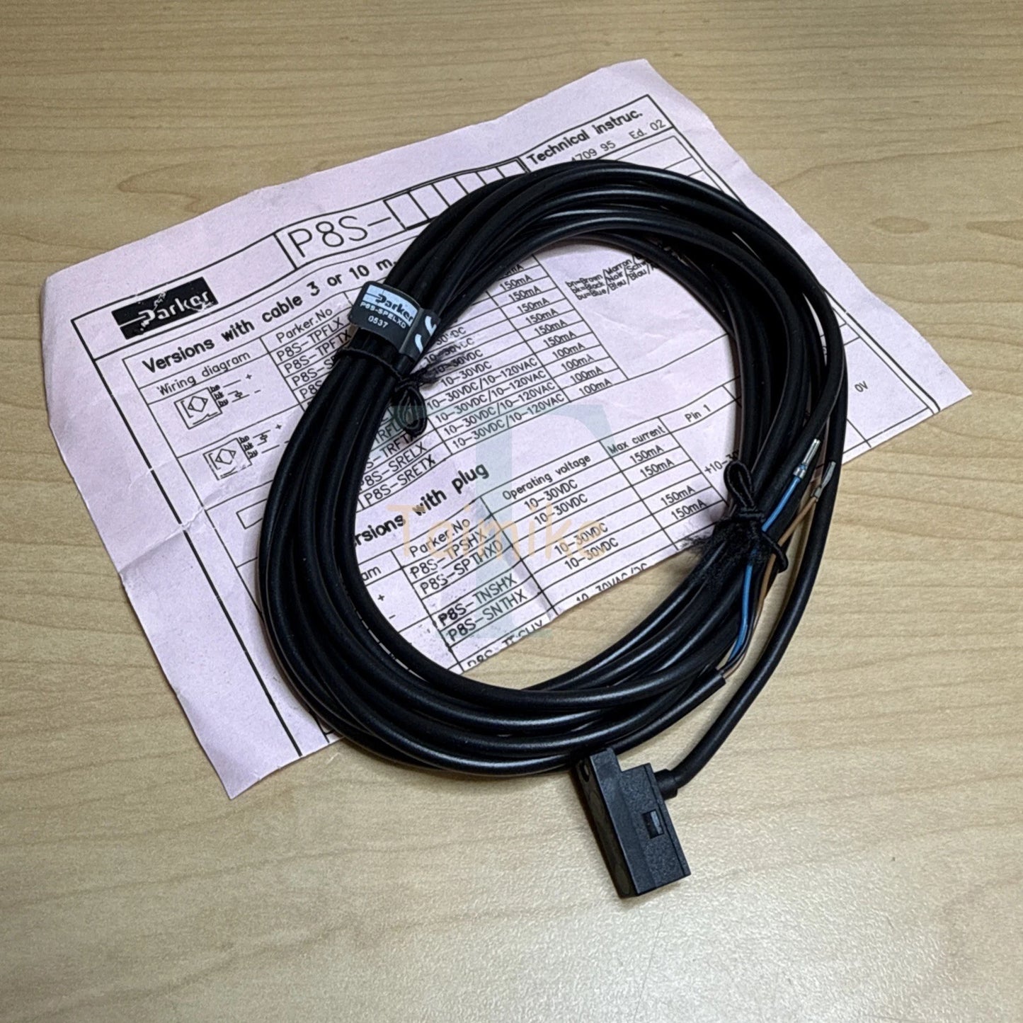 ! Parker P8S-SPELXD Electric Sensor PNP Cable 3m