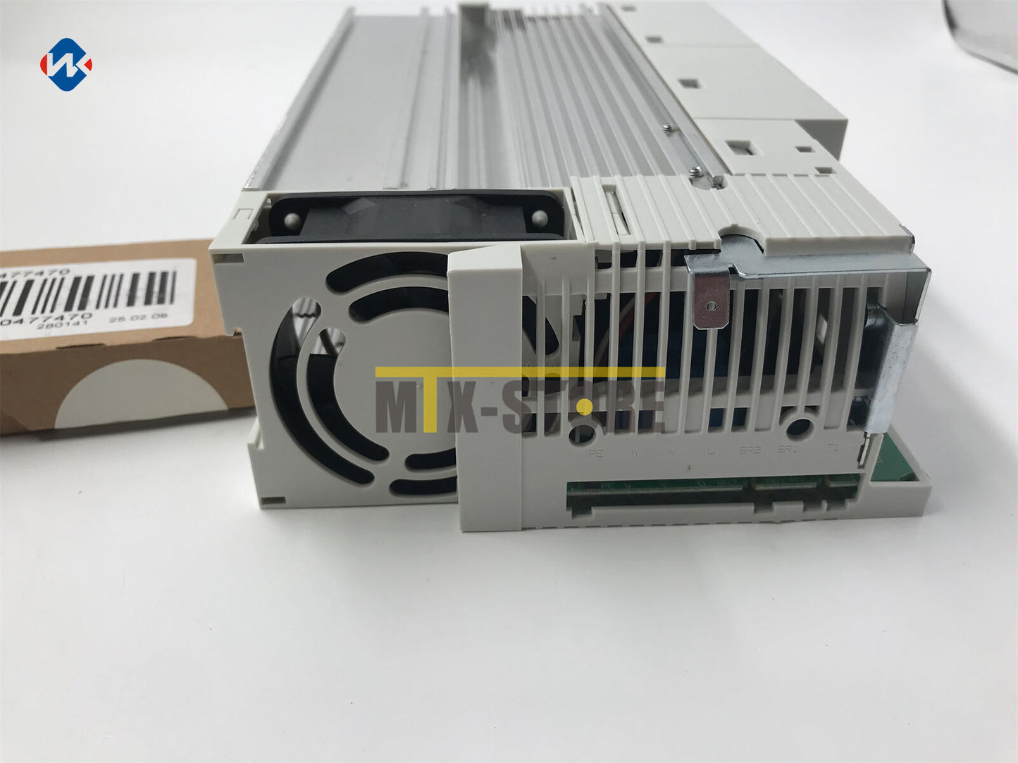 new 1pcs ones For LENZE Frequency Inverter E82EV222K4C200 E82EV222K4 C200 - LENZE