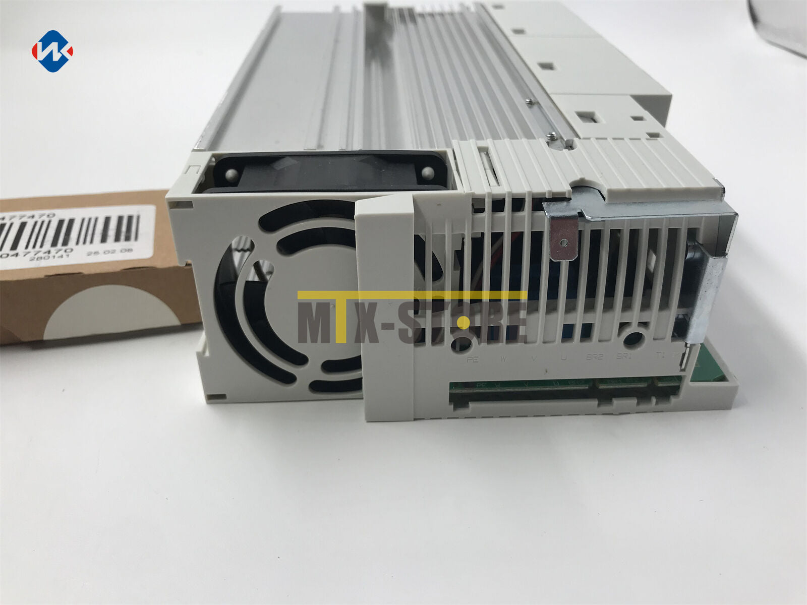 new 1pcs ones For LENZE Frequency Inverter E82EV222K4C200 E82EV222K4 C200 - LENZE