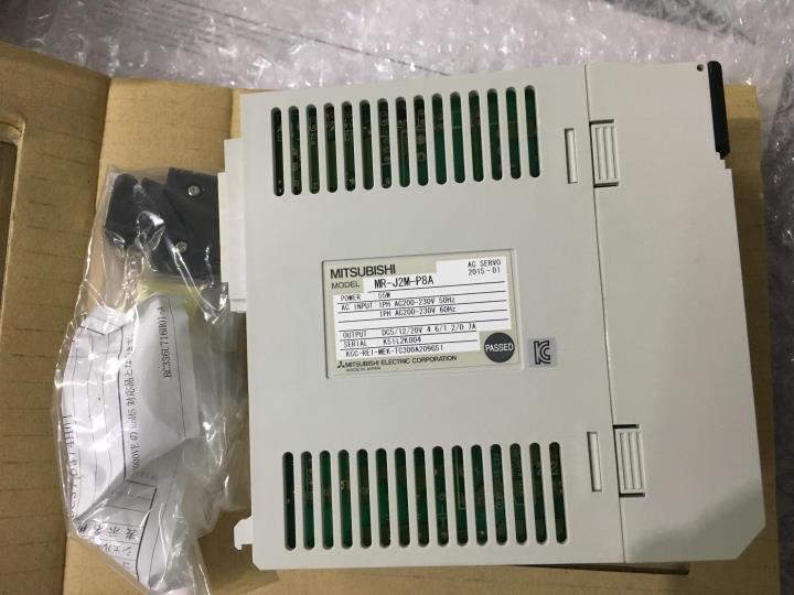 1PC MITSUBISHI SERVO DRIVER MR-J2M-P8A MRJ2MP8A
