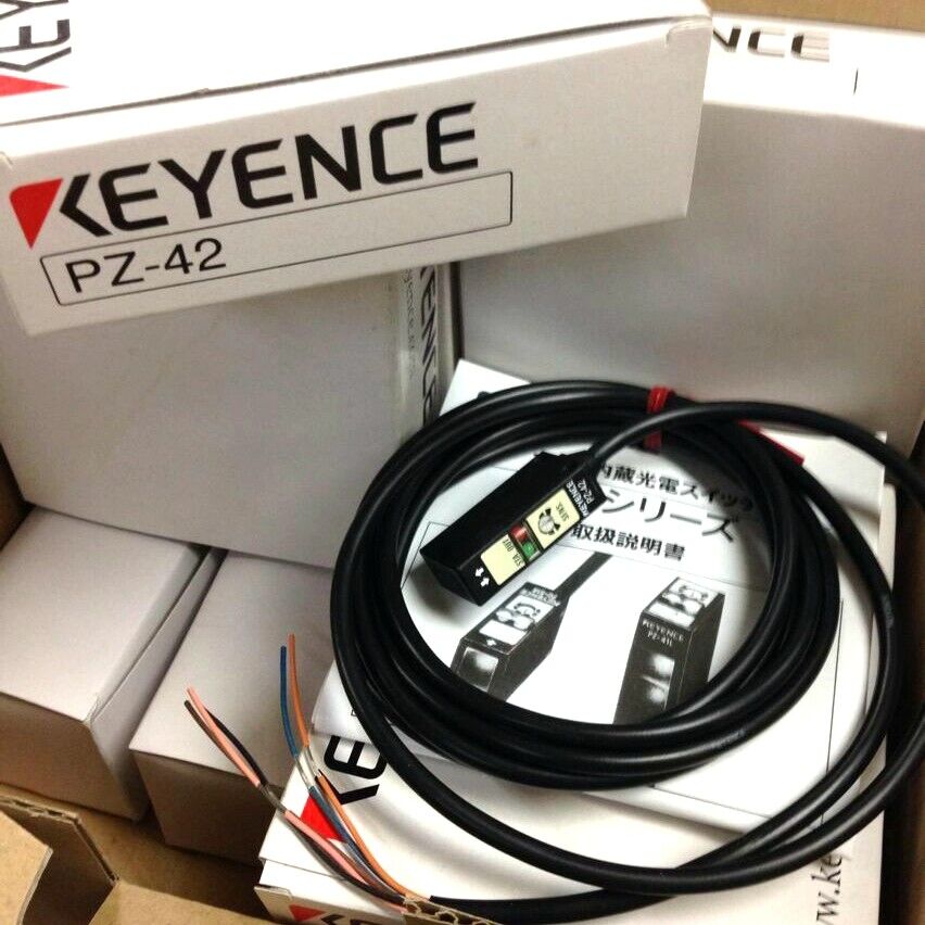 KEYENCE PZ2-42 Reflective Photoelectric Sensor Cable Type - KEYENCE
